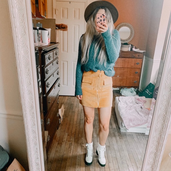 Derek Heart Dresses & Skirts - DEREK HEART MINI SKIRT